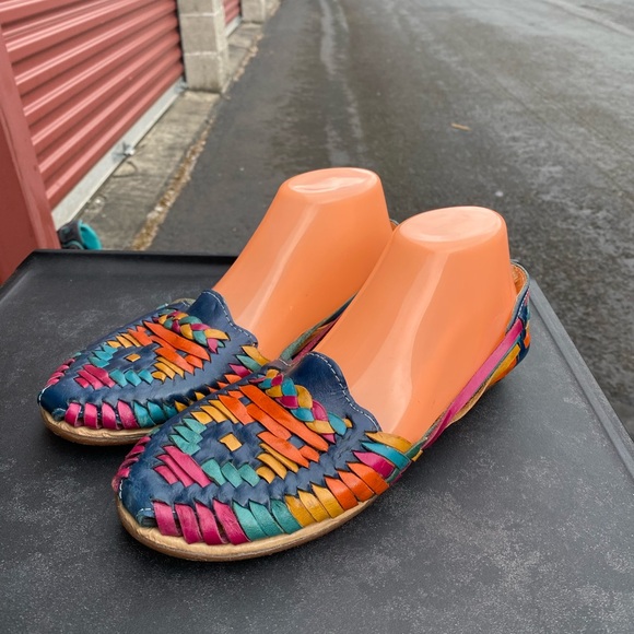 Totuga Women’s Multi Color hand made huarache made in Mexico Sandals Size 9.5 - Picture 1 of 12